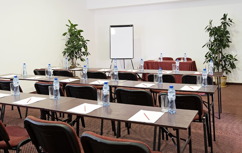 Sol Nessebar Mare — Hotel building in Nessebar, Burgas Region