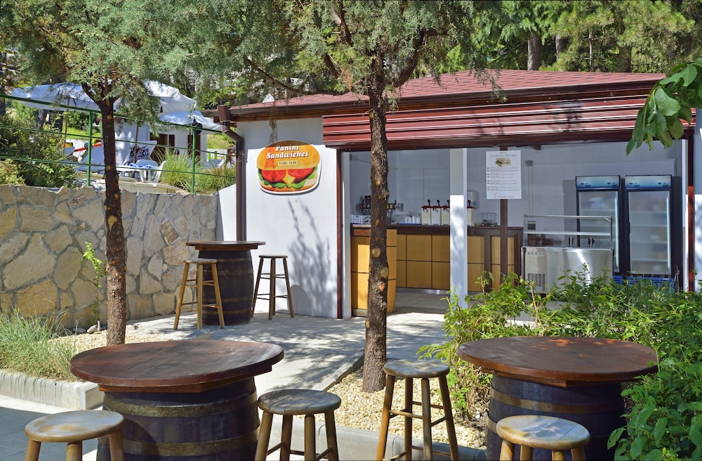 Sol Nessebar Mare — Restaurant & bars in Nessebar, Burgas Region