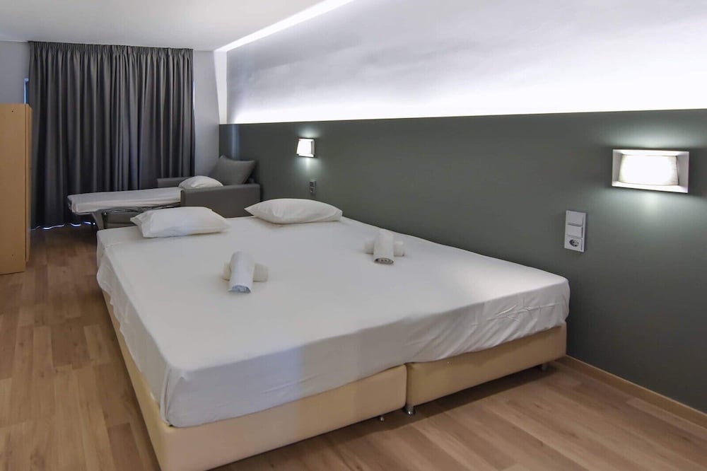 Kresten Palace Hotel — Hotel rooms in Kallithea (Rhodes), South Aegean