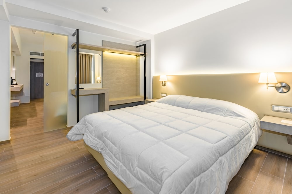 Kresten Palace Hotel — Hotel rooms in Kallithea (Rhodes), South Aegean
