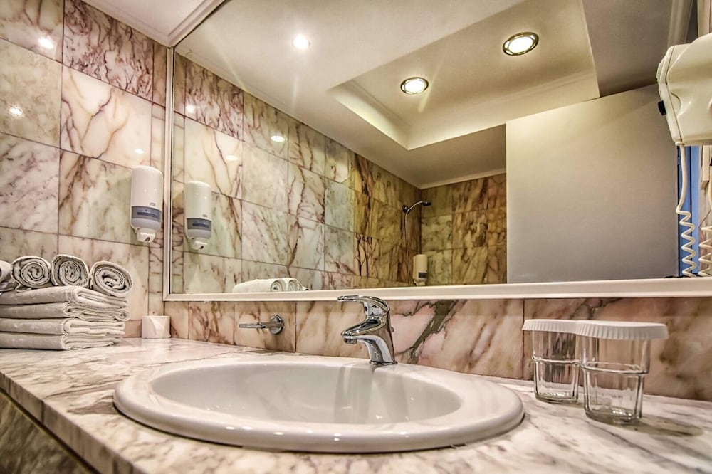 Kresten Palace Hotel — Hotel rooms in Kallithea (Rhodes), South Aegean