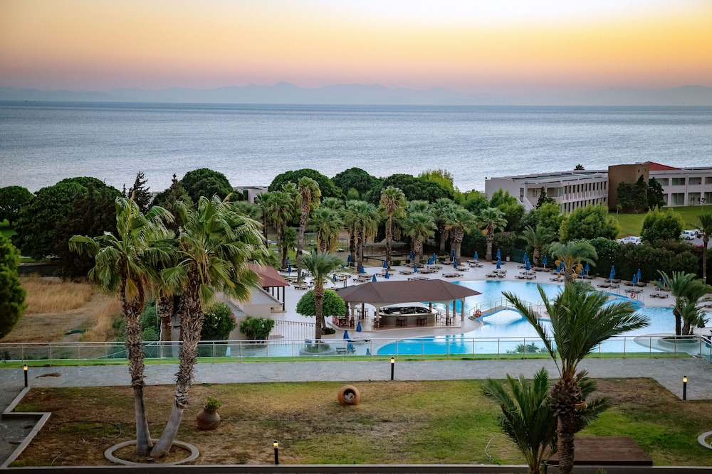 Kresten Palace Hotel — Swimming pool in Kallithea (Rhodes), South Aegean