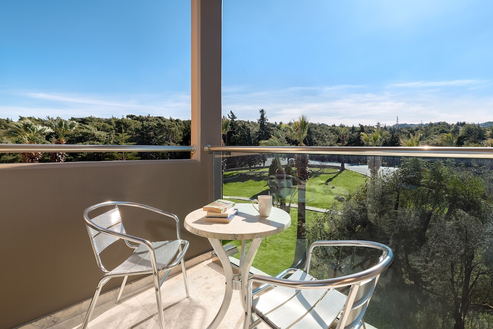 Kresten Palace Hotel — Hotel rooms in Kallithea (Rhodes), South Aegean