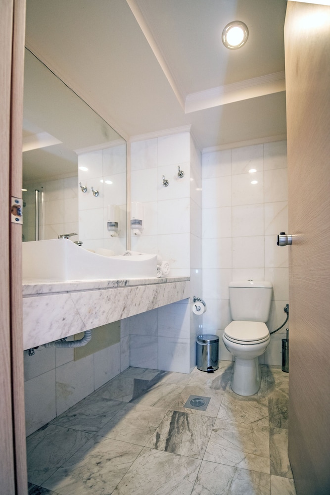 Kresten Palace Hotel — Hotel rooms in Kallithea (Rhodes), South Aegean
