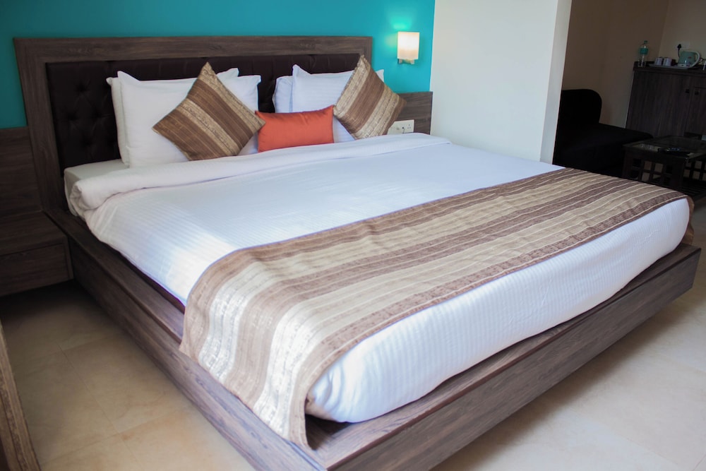 Pride Sun Village Resort & Spa — Hotel rooms in Arpora, Goa
