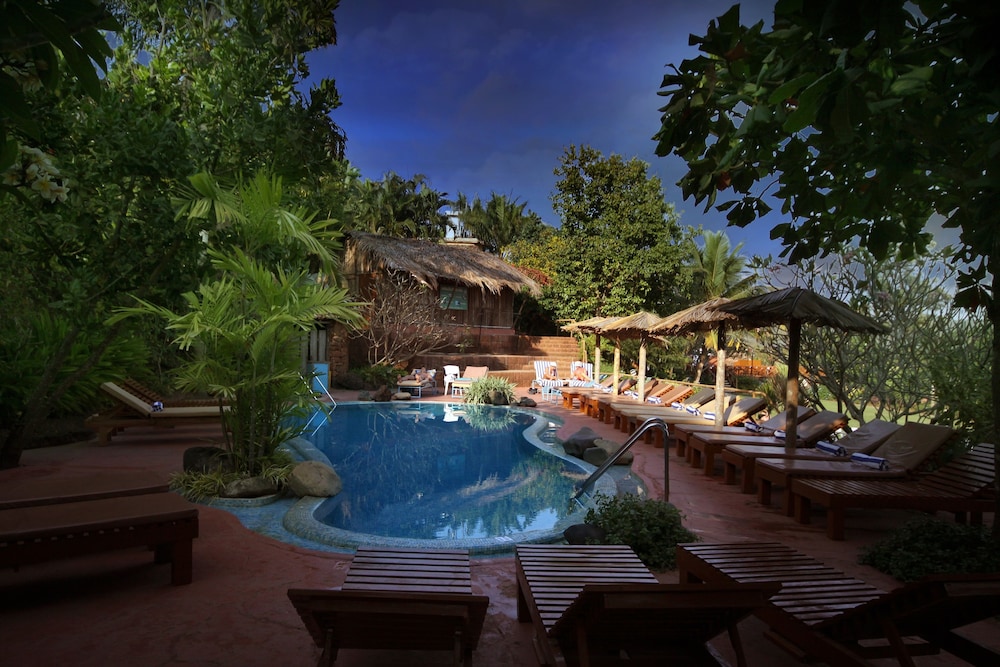 Pride Sun Village Resort & Spa — Swimming pool in Arpora, Goa