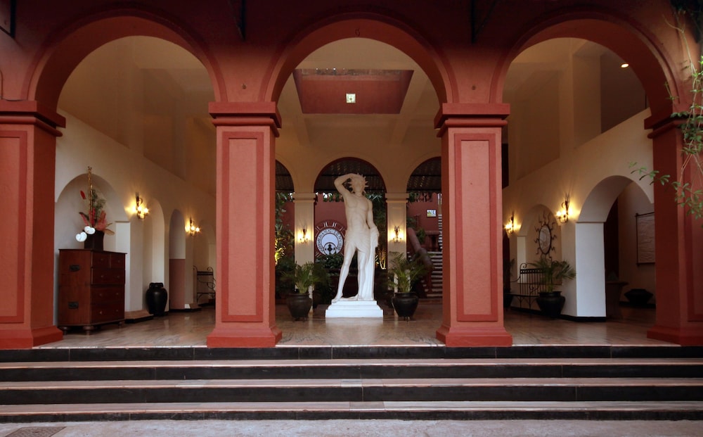 Pride Sun Village Resort & Spa — Hotel building in Arpora, Goa