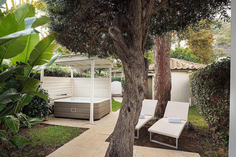 La Plage Resort — Spa in Taormina, Sicily