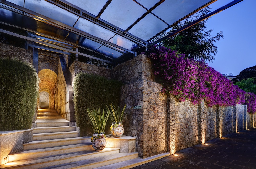 La Plage Resort — Hotel building in Taormina, Sicily