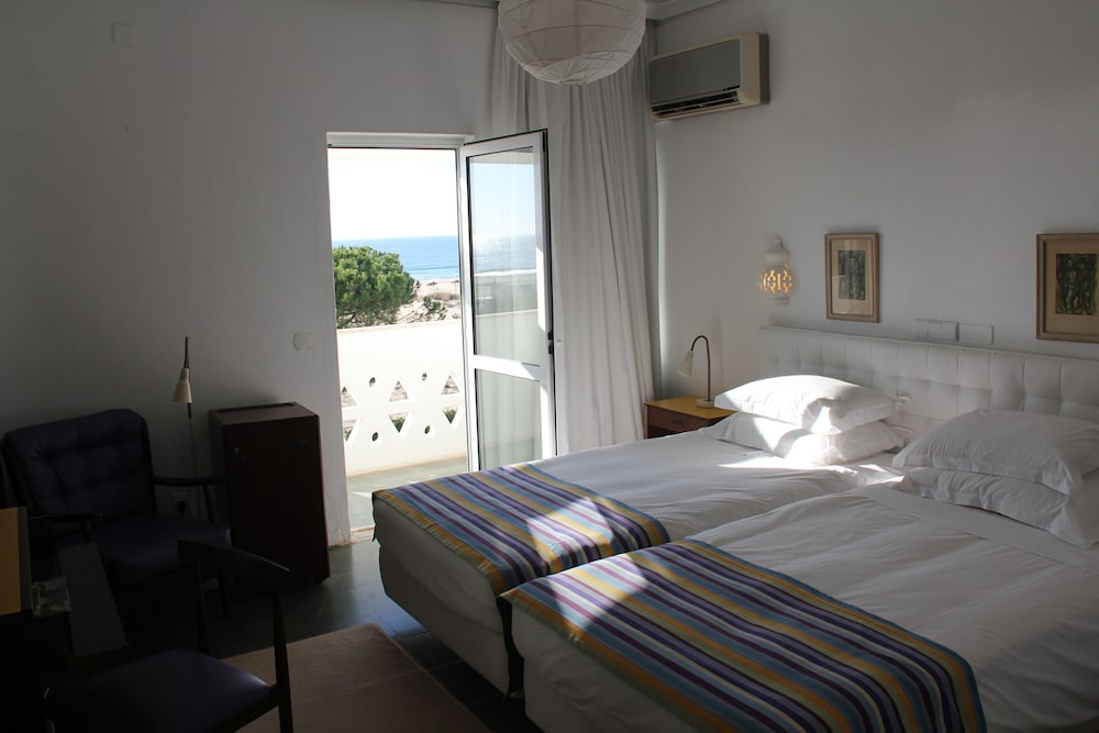 Vasco da Gama Hotel — Hotel rooms in Monte Gordo, Faro