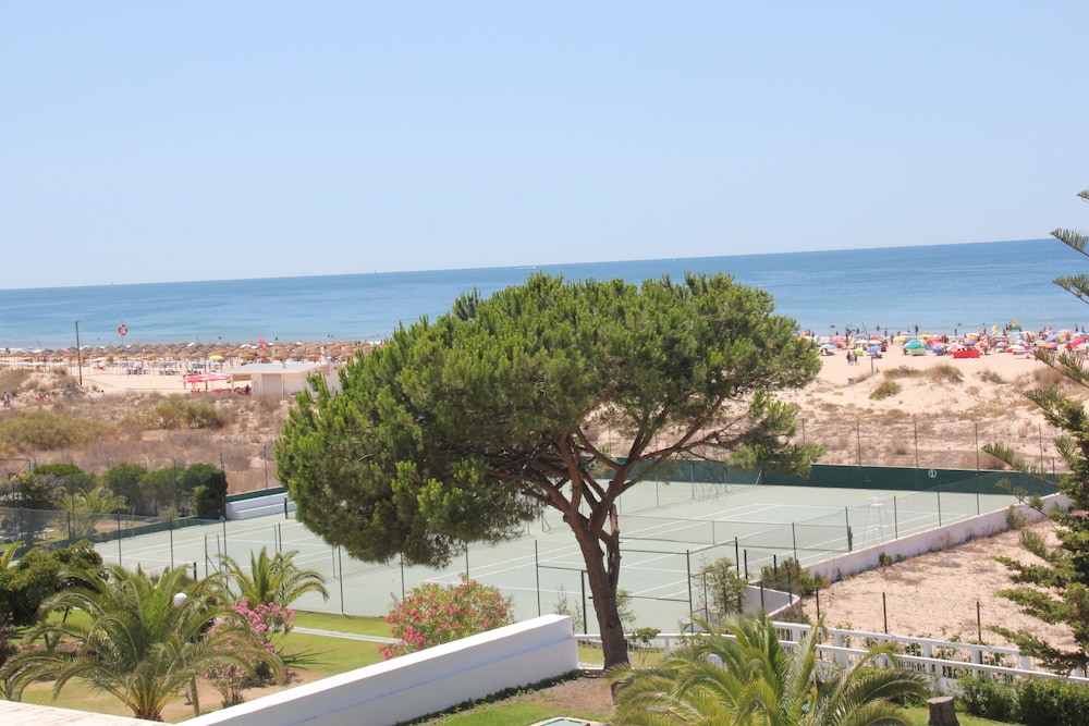 Vasco da Gama Hotel — Sports & recreation in Monte Gordo, Faro