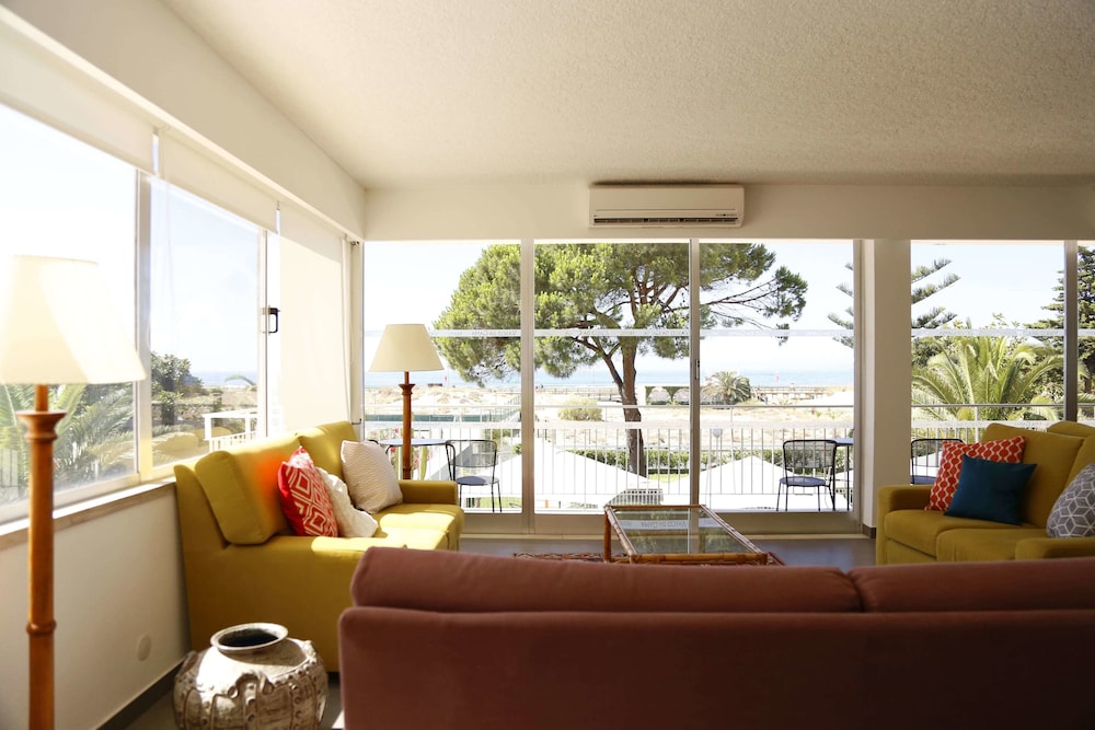 Vasco da Gama Hotel — Hotel rooms in Monte Gordo, Faro