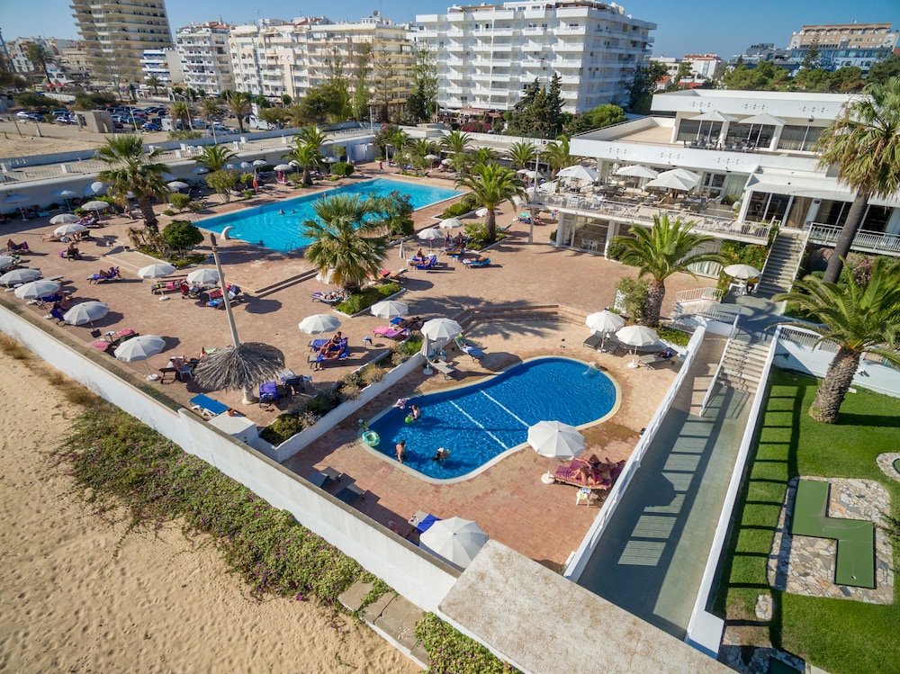 Vasco da Gama Hotel — Beach in Monte Gordo, Faro