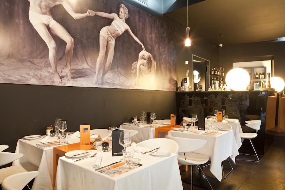Funchal Design Hotel — Restaurant & bars in Funchal, Madeira