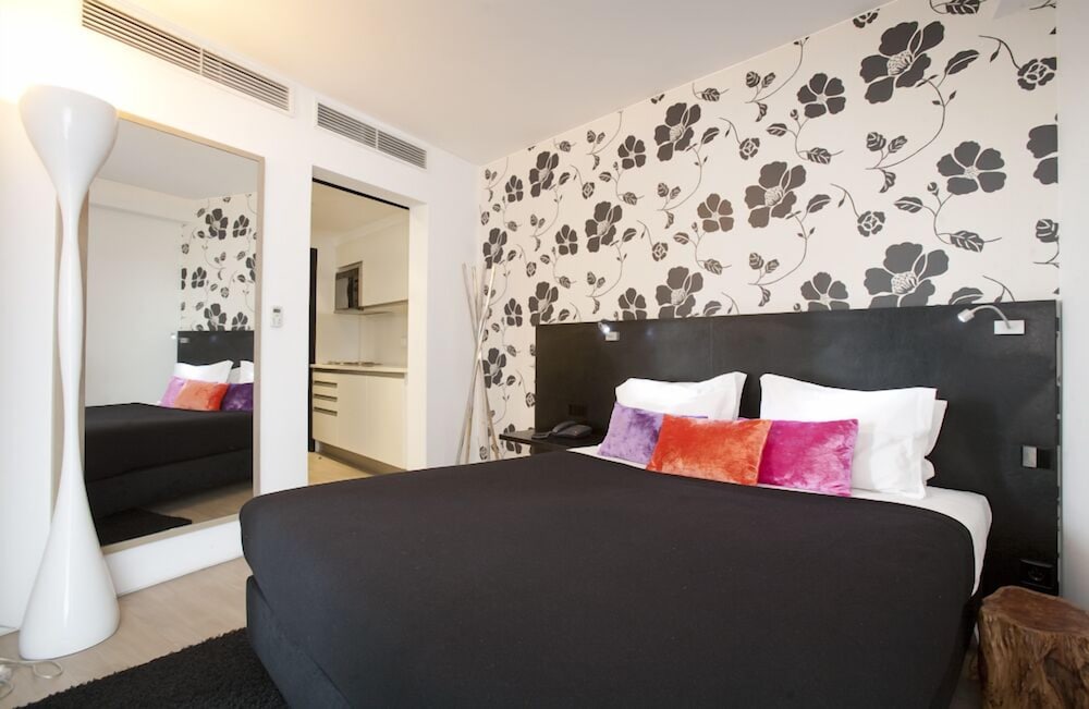 Funchal Design Hotel — Hotel rooms in Funchal, Madeira