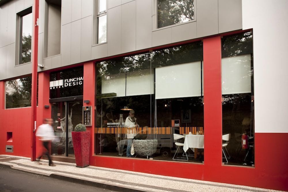 Funchal Design Hotel — Restaurant & bars in Funchal, Madeira