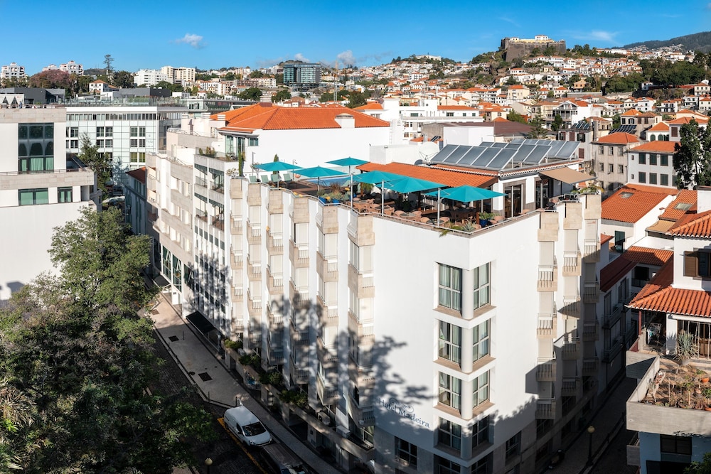 Hotel Madeira — Hotel building in Funchal, Madeira