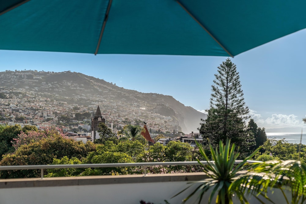 Hotel Madeira — Attractions in the area in Funchal, Madeira