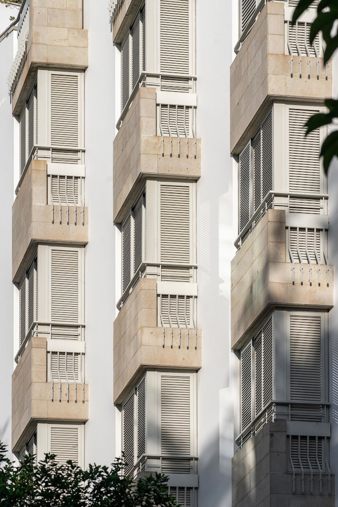 Hotel Madeira — Hotel building in Funchal, Madeira