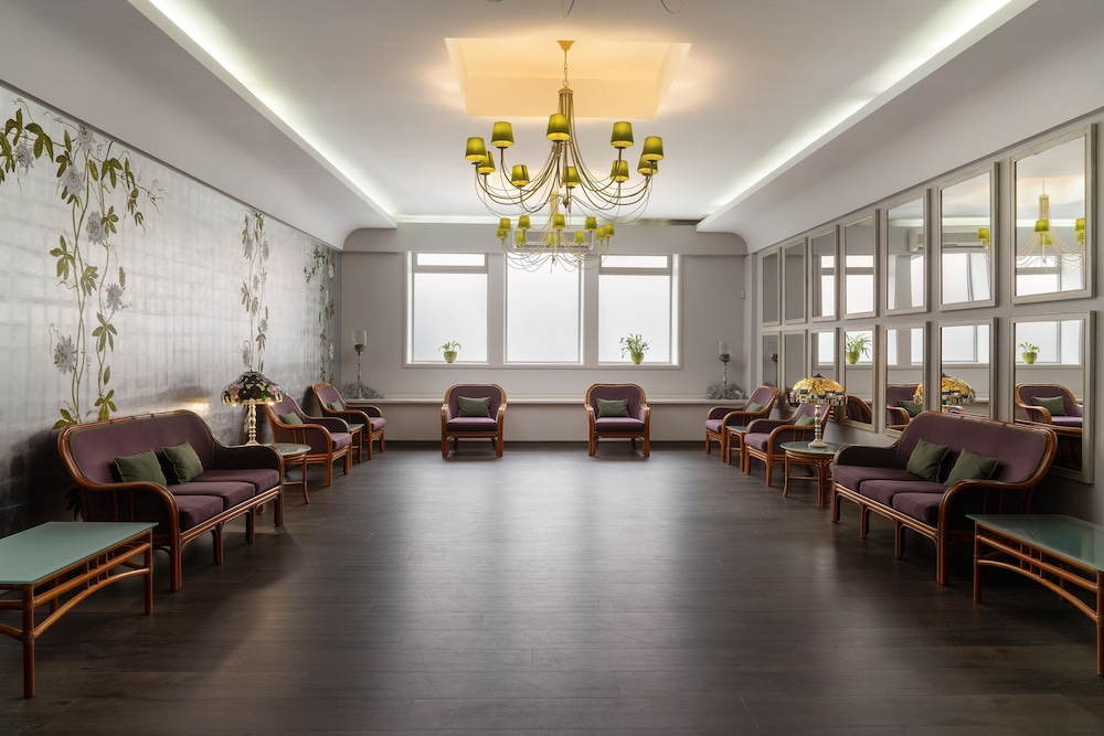Hotel Madeira — Spa in Funchal, Madeira