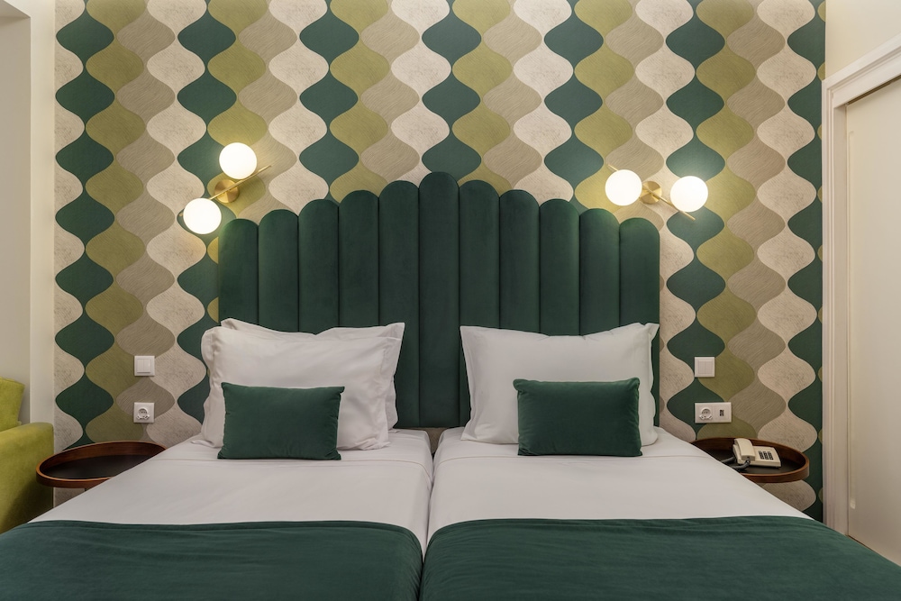 Hotel Madeira — Hotel rooms in Funchal, Madeira