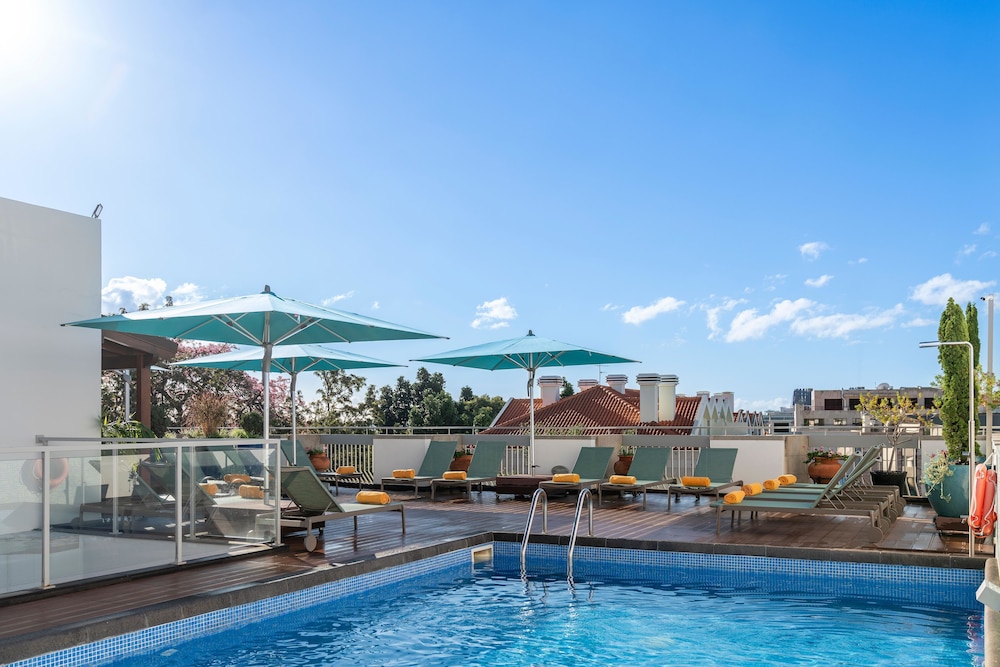 Hotel Madeira — Main photo in Funchal, Madeira