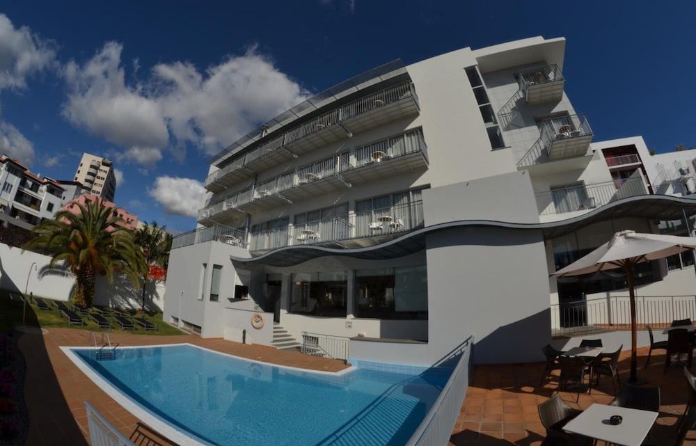 Madeira Bright Star Hotel - zdjęcie 5