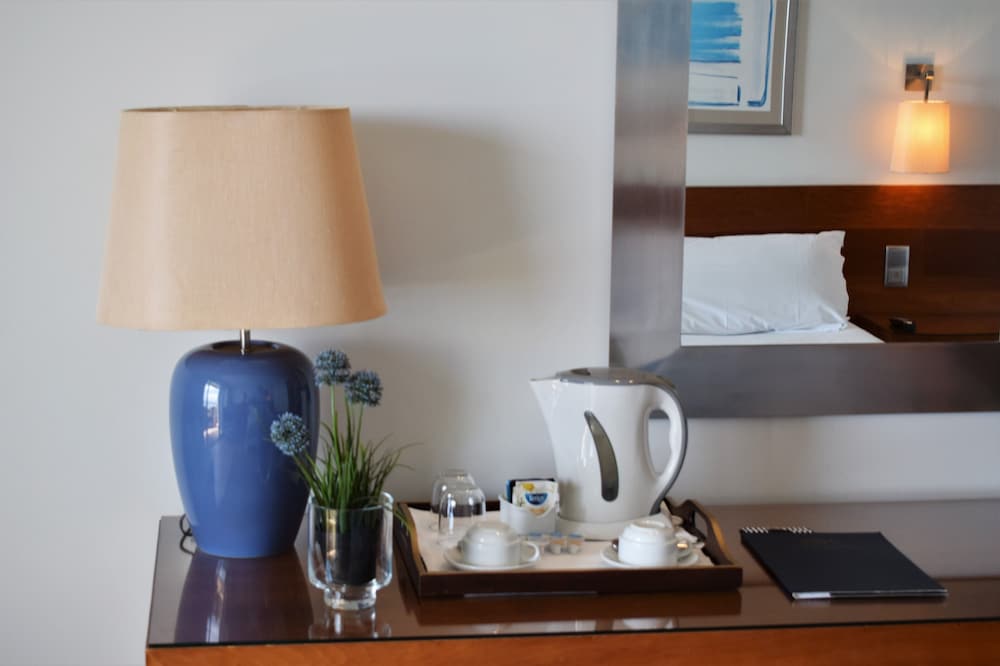 Madeira Regency Cliff — Rooms in Funchal, Madeira