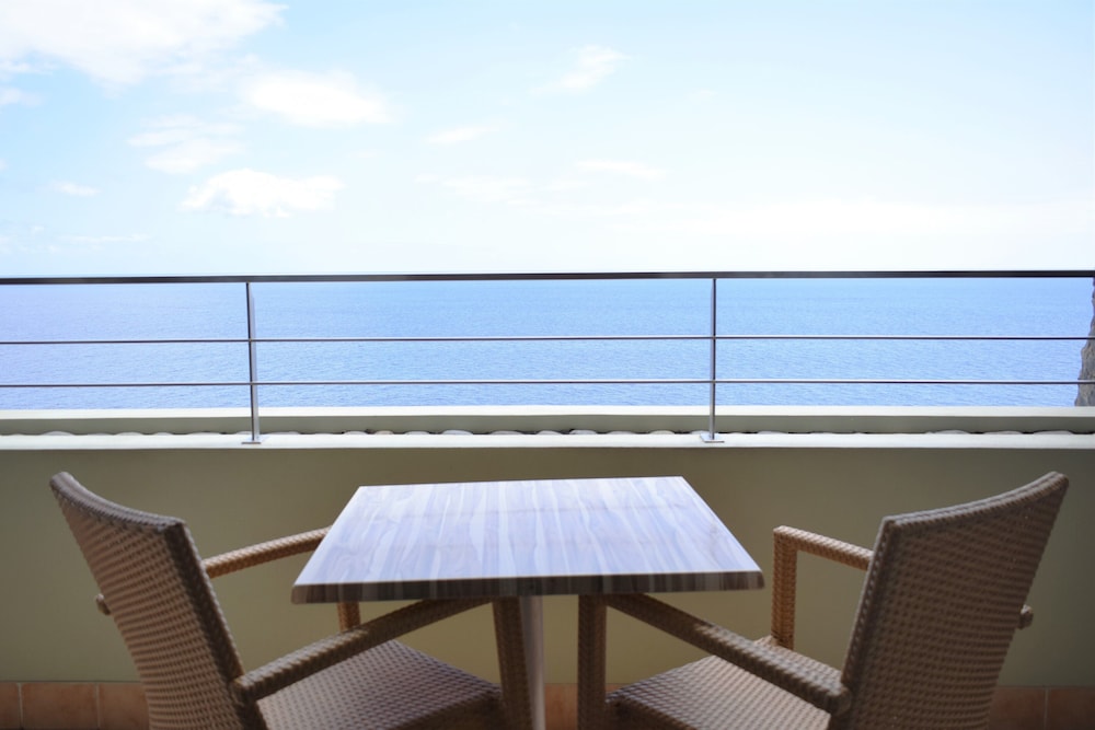 Madeira Regency Cliff — View in Funchal, Madeira