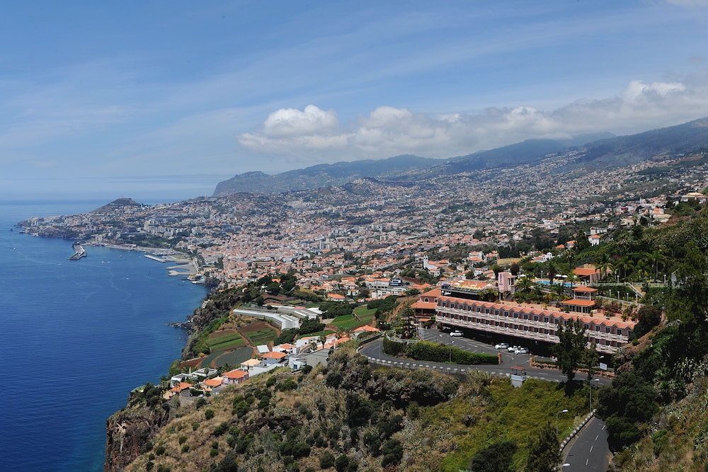 Hotel Ocean Gardens — Attractions in the area in Funchal, Madeira
