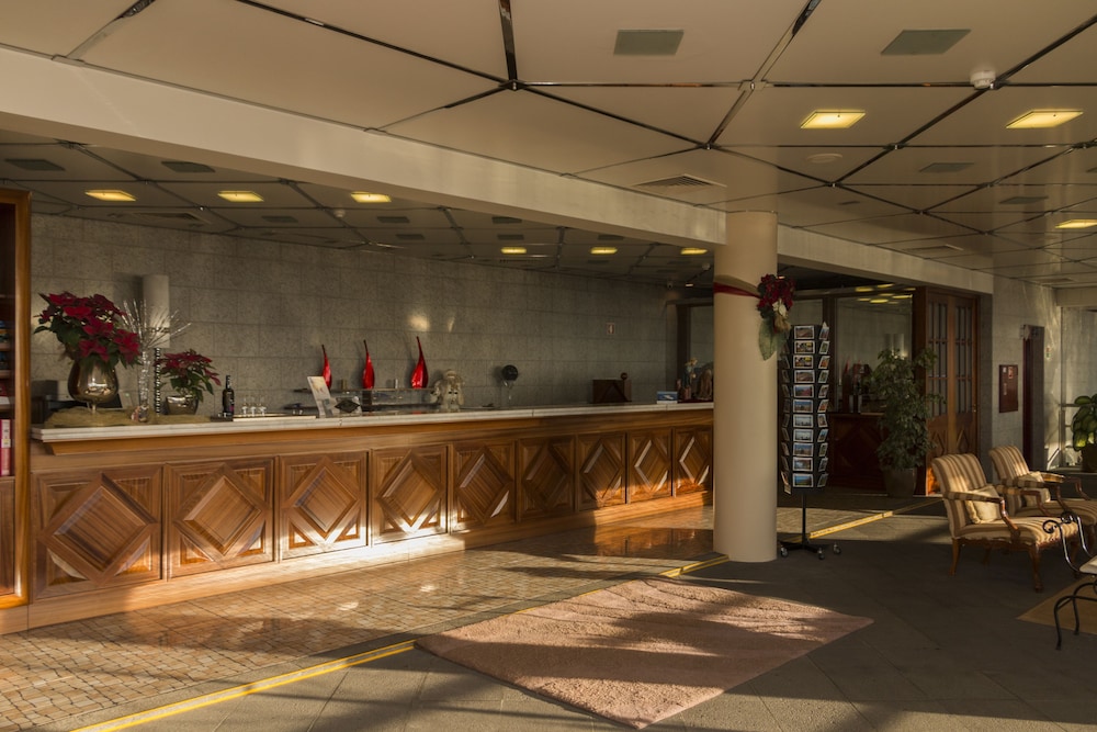 Hotel Ocean Gardens — Hotel building in Funchal, Madeira