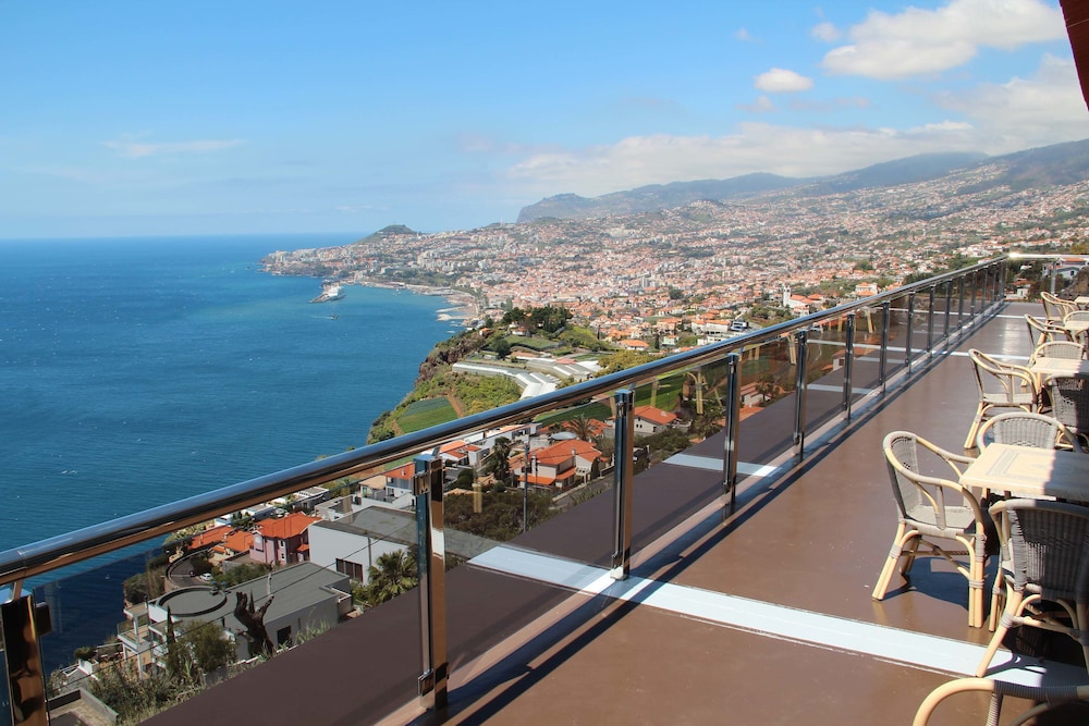 Hotel Ocean Gardens — Attractions in the area in Funchal, Madeira