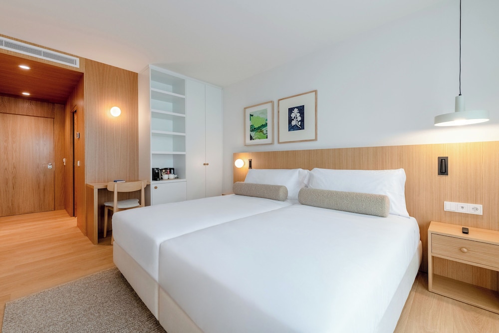 Hotel Orquidea — Hotel rooms in Funchal, Madeira