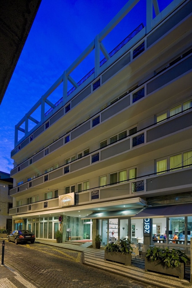 Hotel Orquidea — Hotel building in Funchal, Madeira
