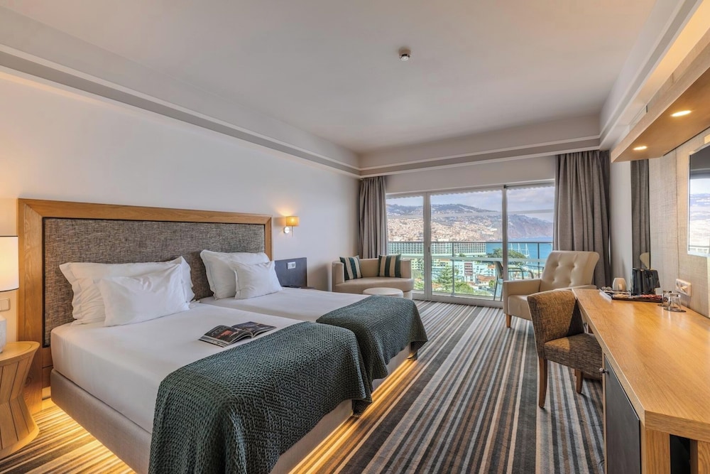Pestana Carlton Madeira Ocean Resort Hotel — Hotel rooms in Funchal, Madeira