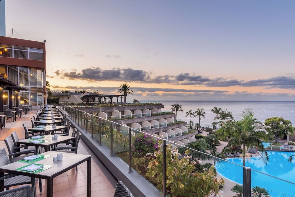 Pestana Carlton Madeira Ocean Resort Hotel - zdjęcie 3
