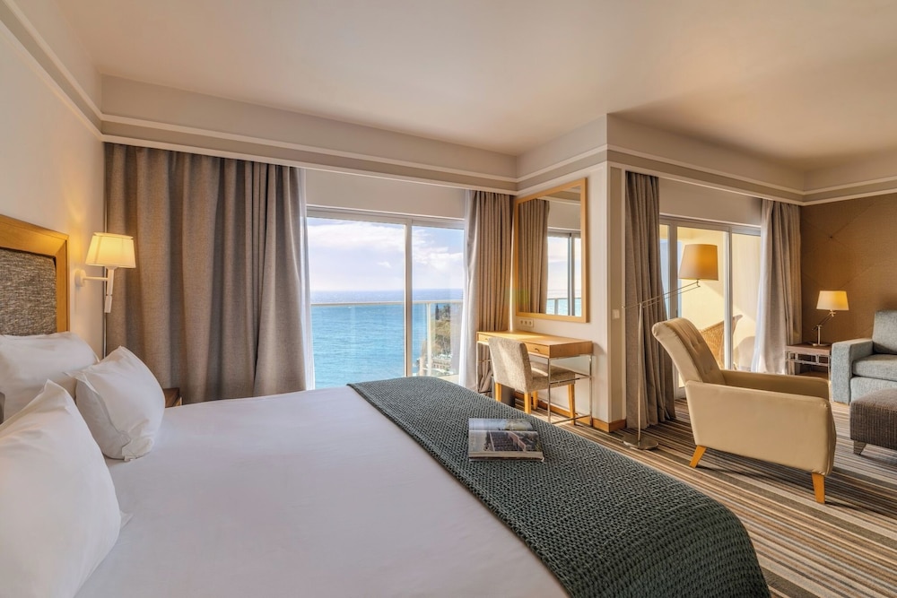 Pestana Carlton Madeira Ocean Resort Hotel — Hotel rooms in Funchal, Madeira
