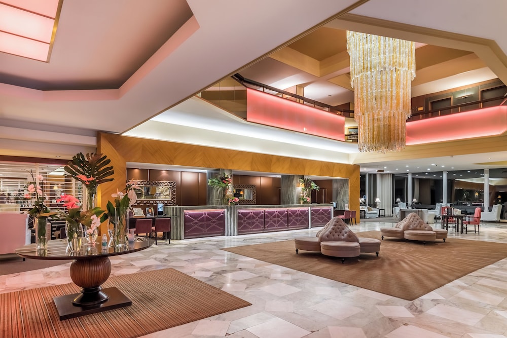 Pestana Carlton Madeira Ocean Resort Hotel — Hotel building in Funchal, Madeira