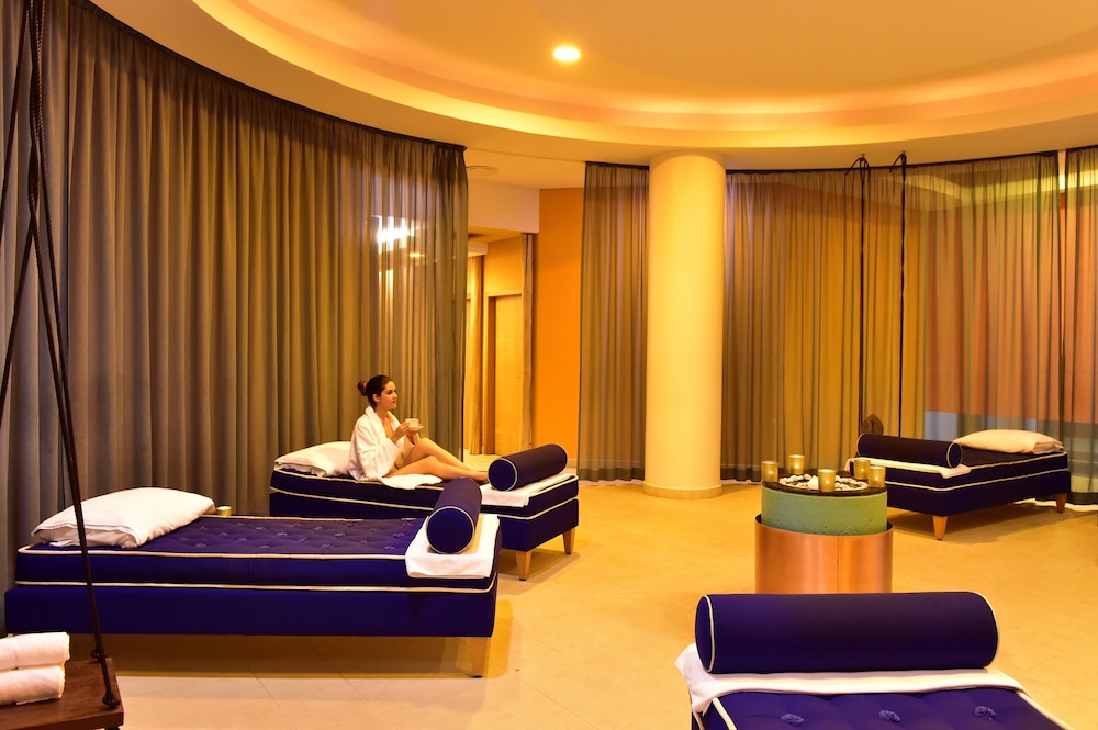 Pestana Casino Park Ocean and SPA Hotel — Spa in Funchal, Madeira