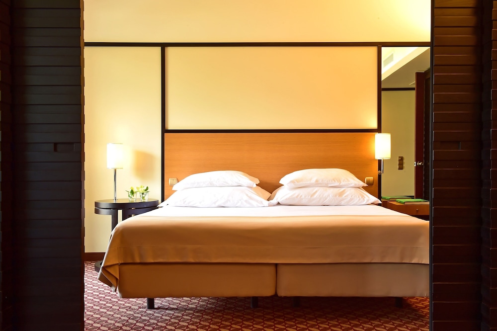 Pestana Casino Park Ocean and SPA Hotel — Hotel rooms in Funchal, Madeira