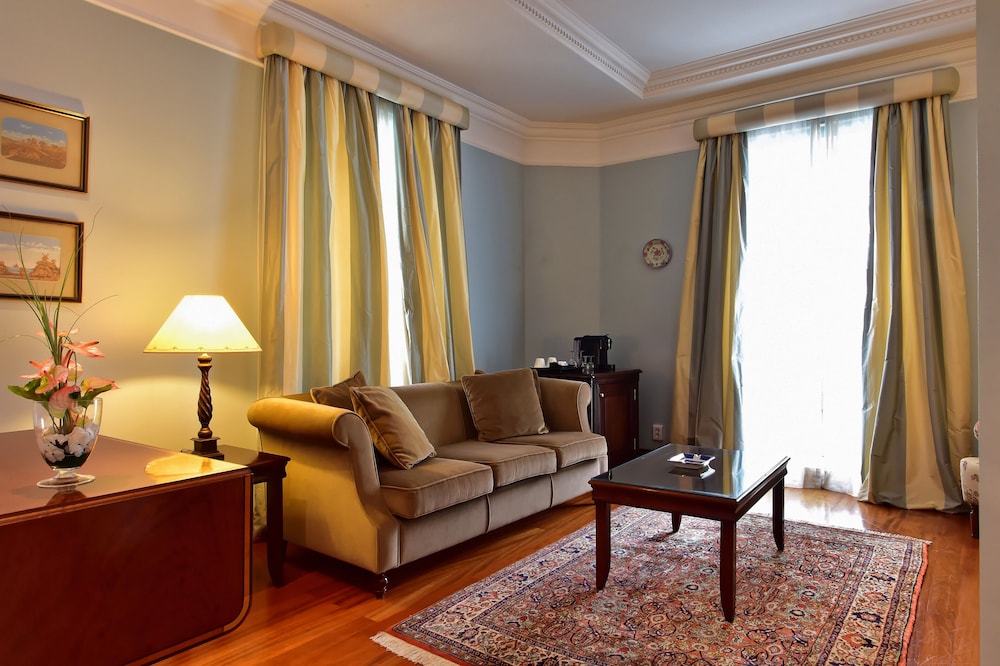 Pestana Miramar Garden & Ocean Resort — Hotel rooms in Funchal, Madeira