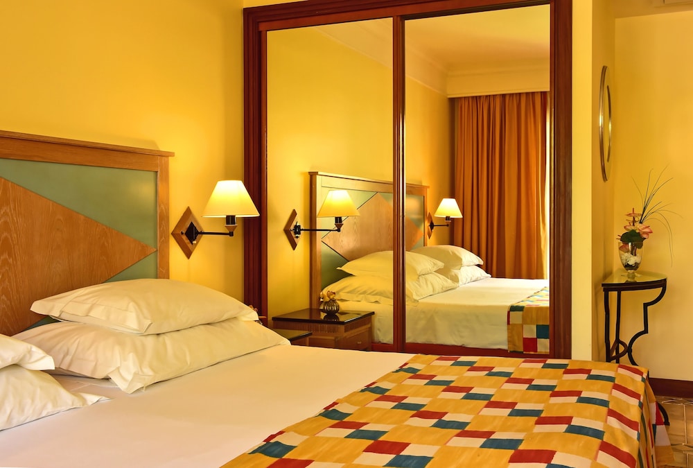 Pestana Miramar Garden & Ocean Resort — Hotel rooms in Funchal, Madeira
