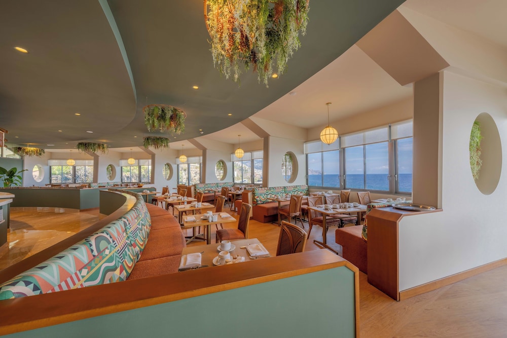 Pestana Vila Lido Madeira Ocean Hotel — Restaurant in Funchal, Madeira