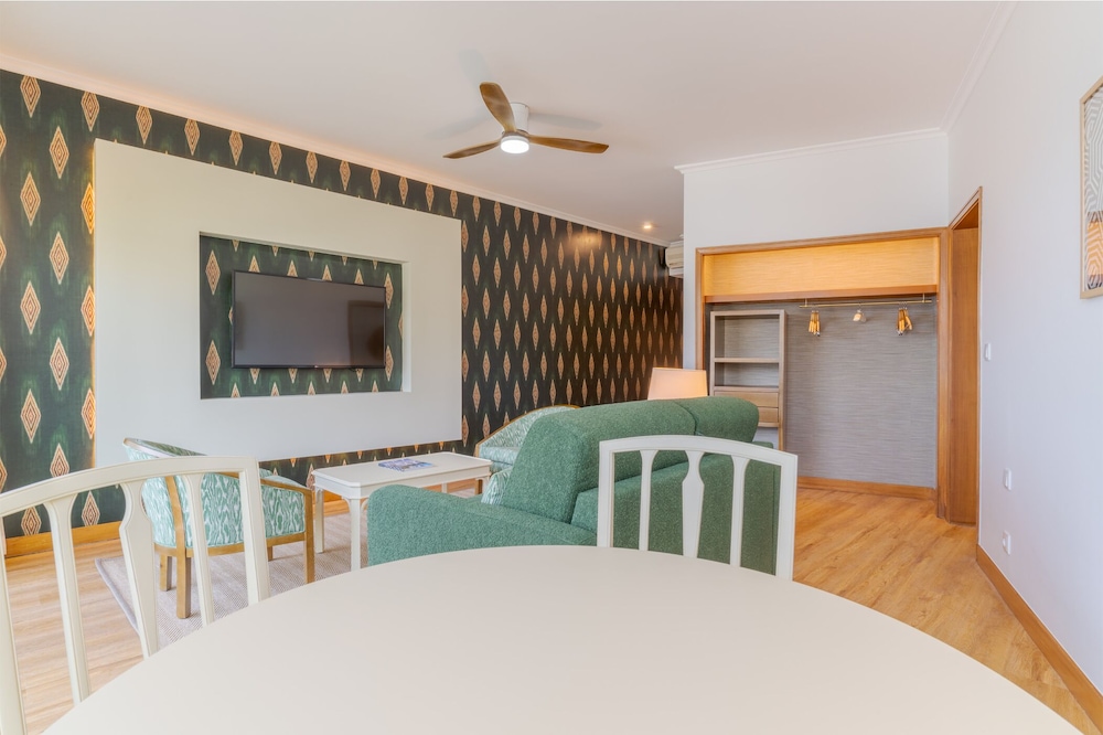 Pestana Vila Lido Madeira Ocean Hotel — Rooms in Funchal, Madeira