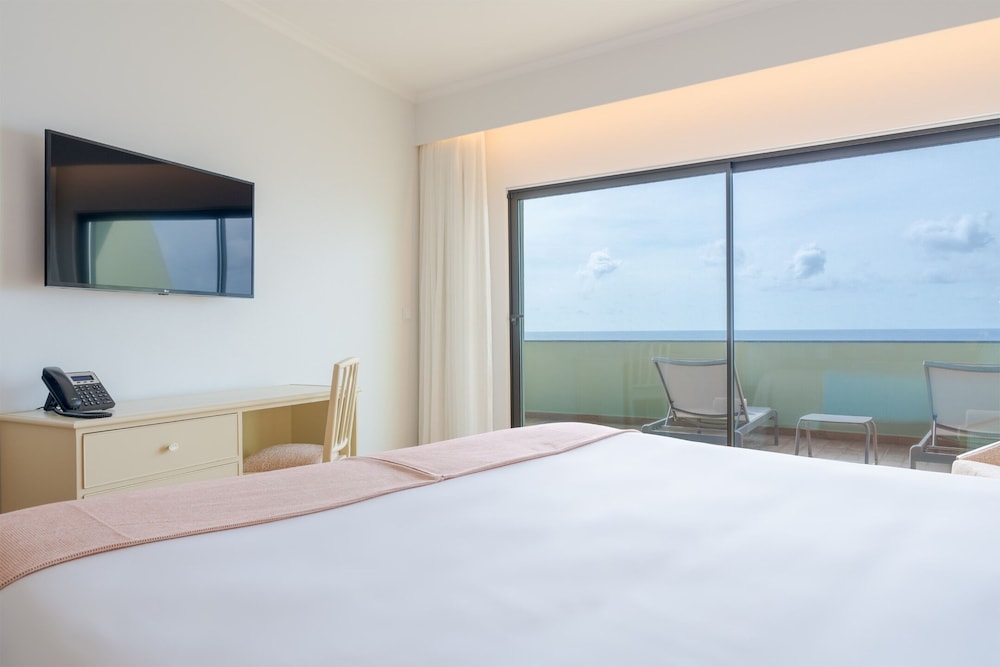 Pestana Vila Lido Madeira Ocean Hotel — Rooms in Funchal, Madeira