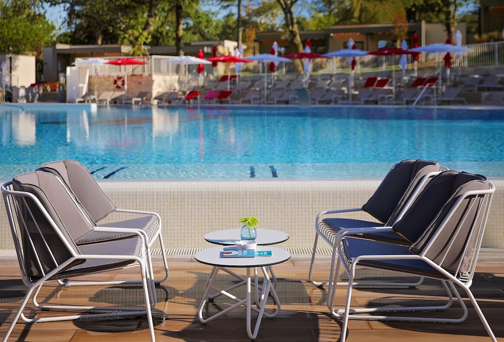 Garden Suites Park Plava Laguna — Swimming pool in Poreč, Istria