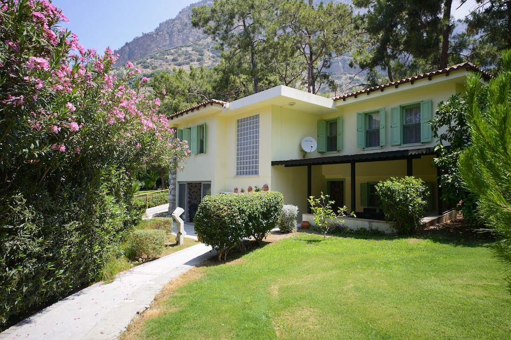 Liberty Lykia — Hotel building in Fethiye, Mugla
