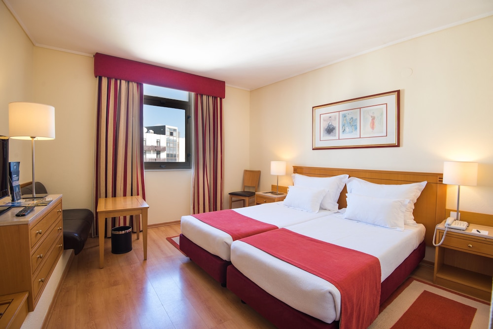 Vila Gale Ampalius Resort Hotel — Hotel rooms in Vilamoura, Faro