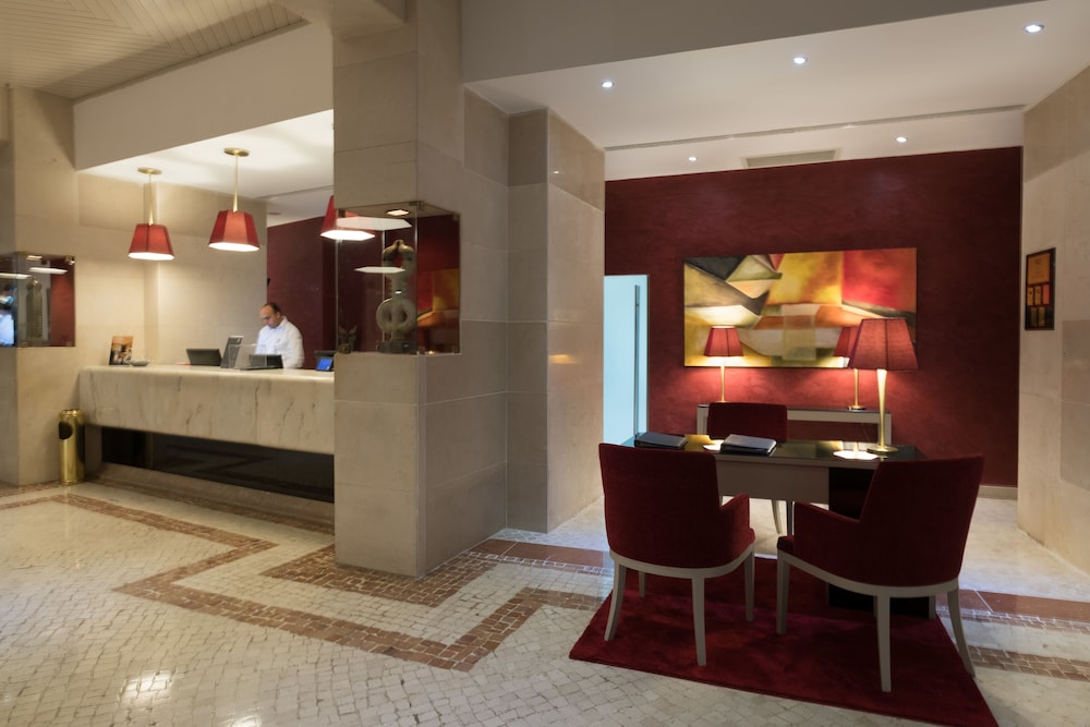 Vila Gale Ampalius Resort Hotel — Hotel building in Vilamoura, Faro