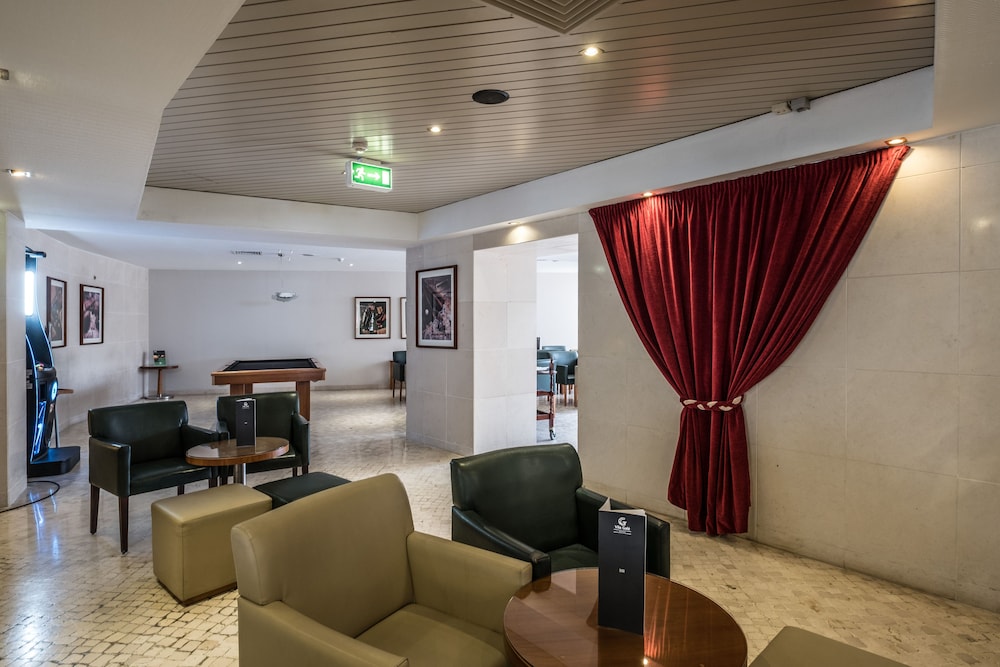 Vila Gale Ampalius Resort Hotel — Restaurant & bars in Vilamoura, Faro